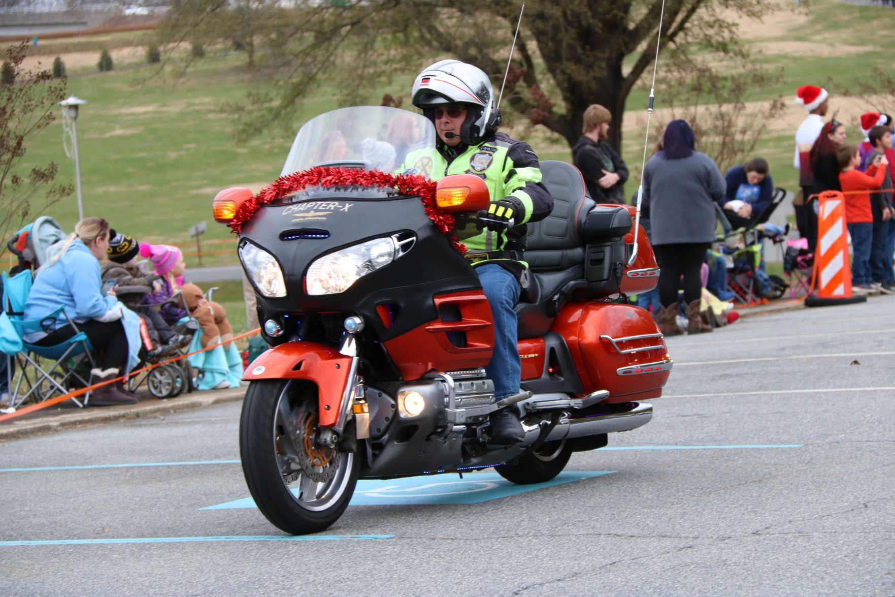 J. Iverson Riddle Christmas Parade 2018 (27).JPG